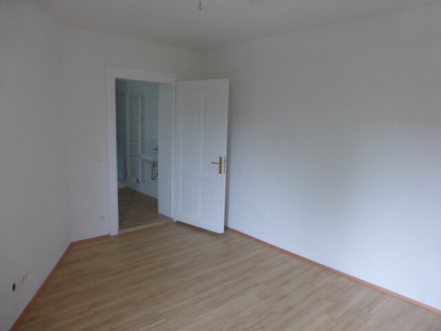Ankleidezimmer2,Bro